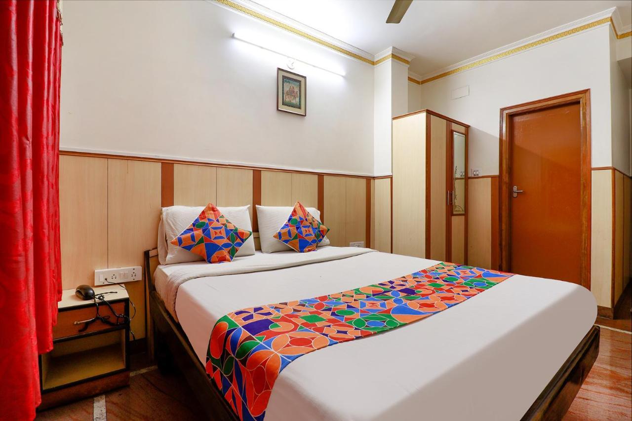 Fabhotel Shivaals Residency - Rajajinagar Bangalore Exteriör bild
