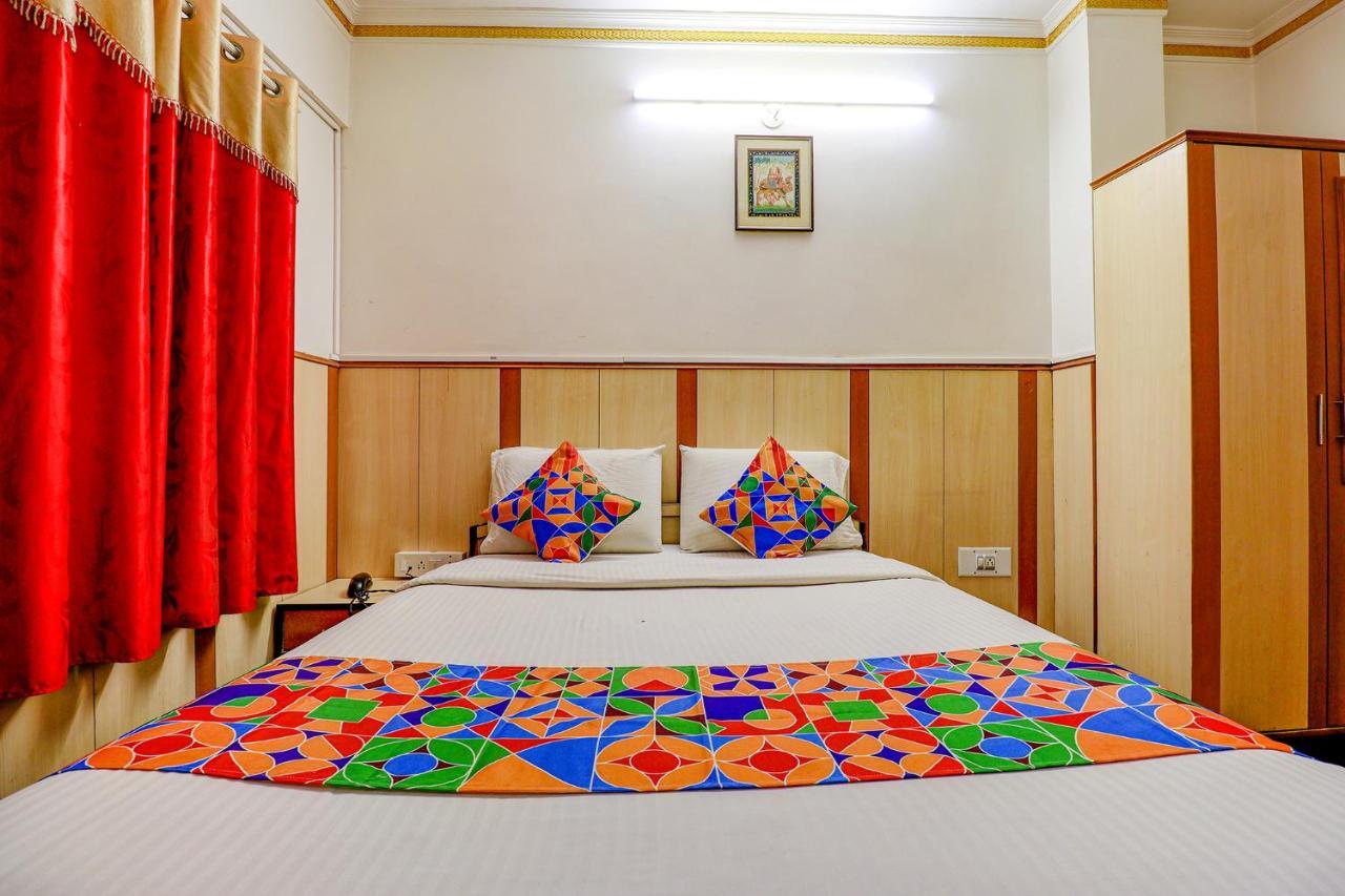 Fabhotel Shivaals Residency - Rajajinagar Bangalore Exteriör bild