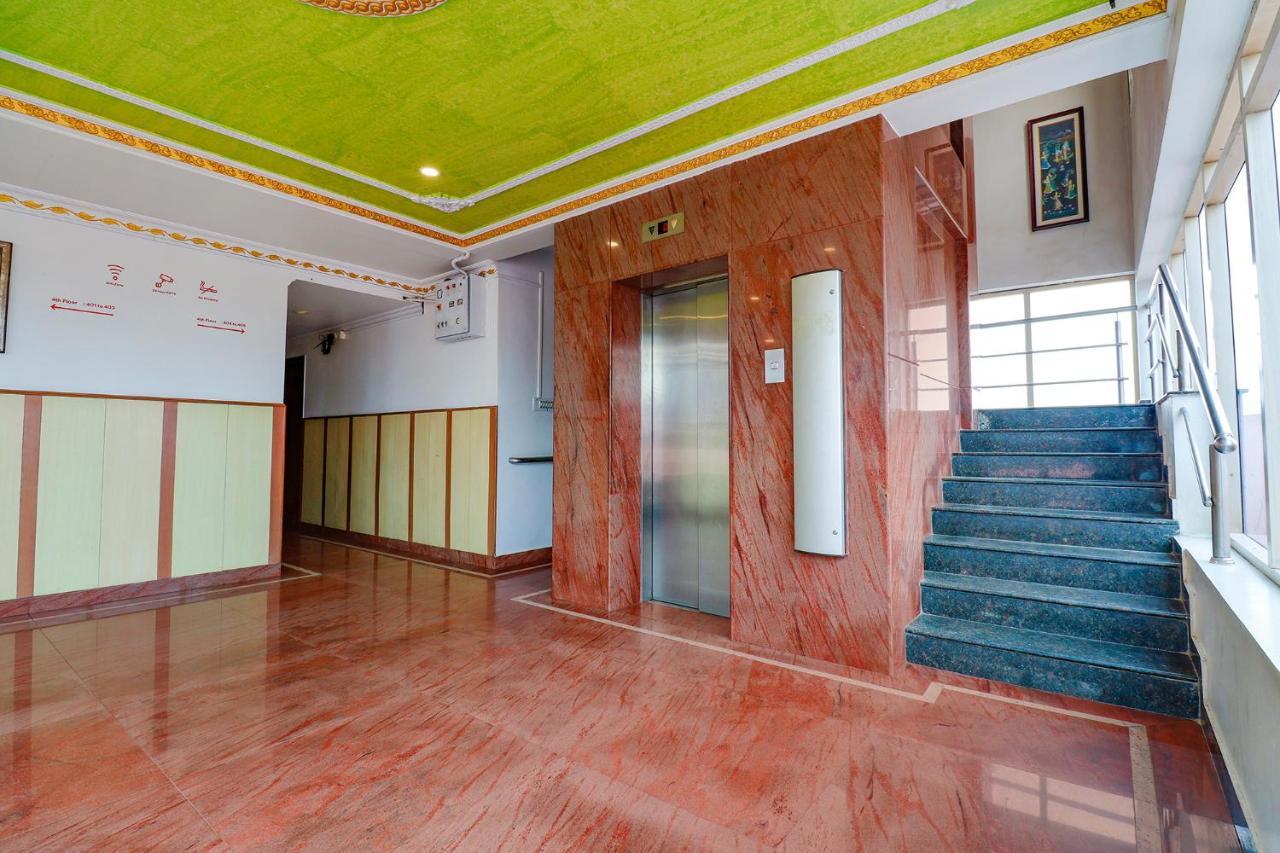 Fabhotel Shivaals Residency - Rajajinagar Bangalore Exteriör bild