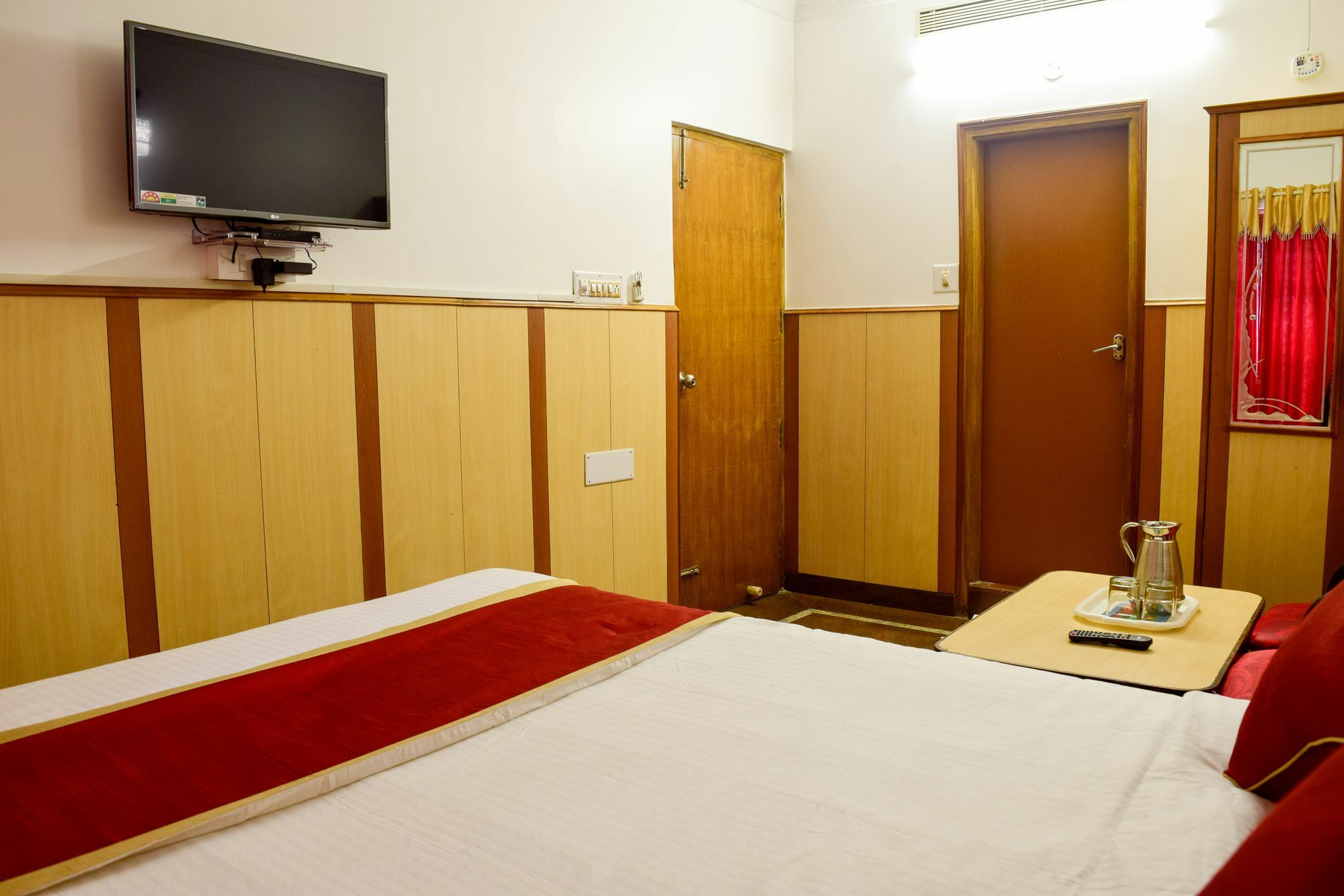 Fabhotel Shivaals Residency - Rajajinagar Bangalore Exteriör bild